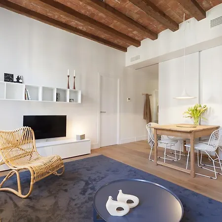 En Casa De Girona 17 Appartamento Barcellona