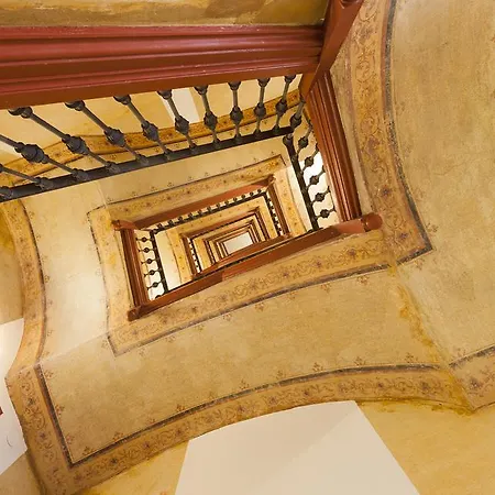 En Casa De Girona 17 * Barcelona